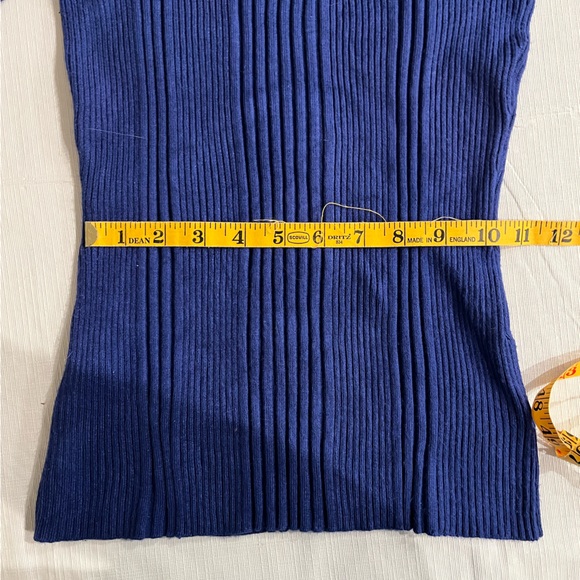 No Boundaries Turtleneck - Picture 5 of 6